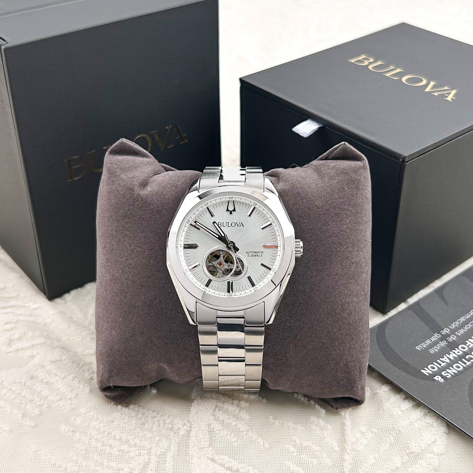 Bulova classic Surveyor 96A274 Silver Tone Dial Men’s Automatic Chronograph 42mm
