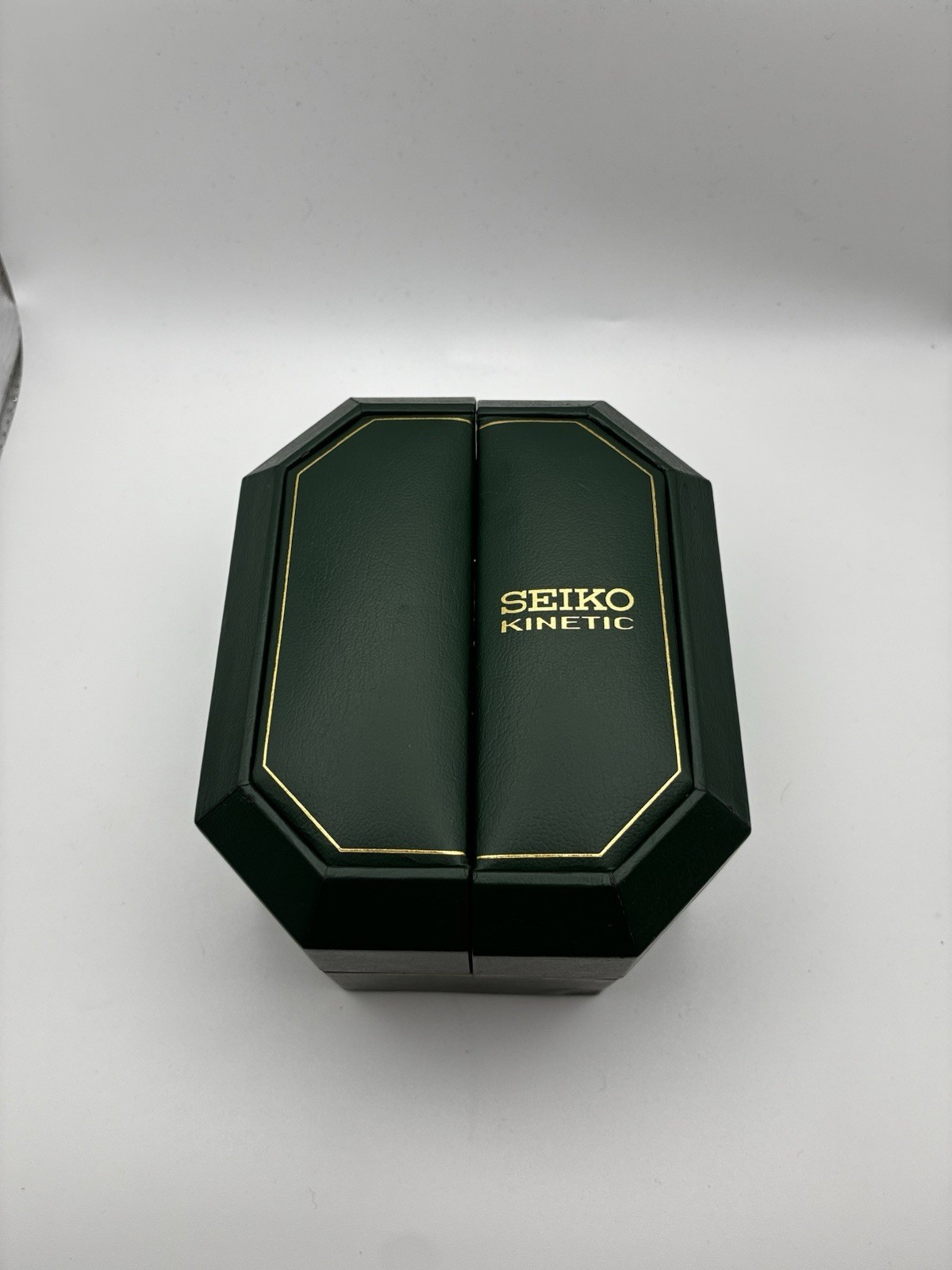 Seiko Premier Kinetic Perpetual Calendar Watch SNP005 7D48 With Box + NATO Strap