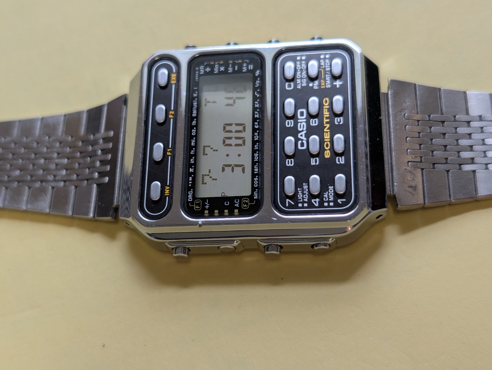 CASIO CFX-200 SCIENTIFIC CALCULATOR WATCH Module 197 With Manual, New Battery