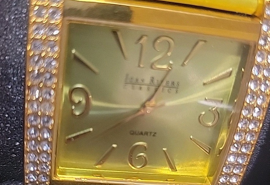 Joan Rivers Classics Cuff Fashion Watch Quartz