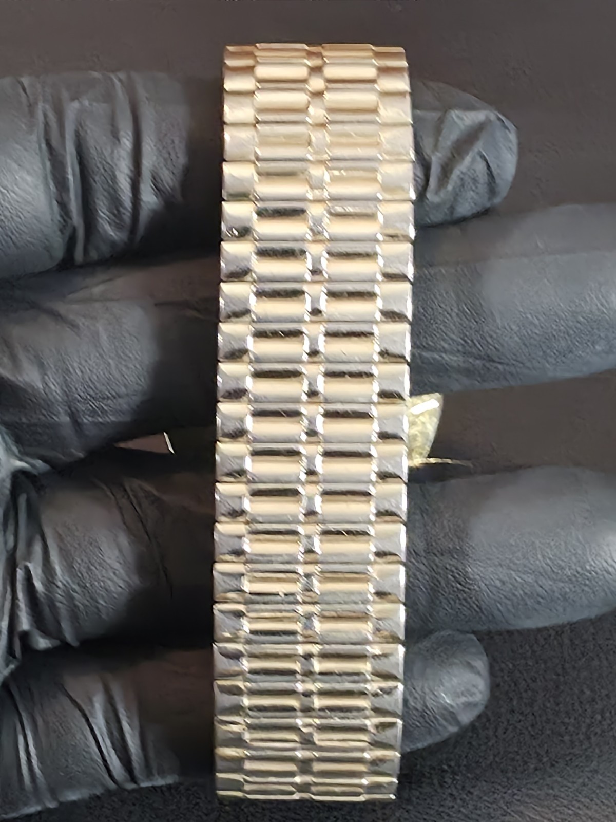 Vintage Omega Seamaster Cosmic Automatic 166.026 – Gold Tone 35mm