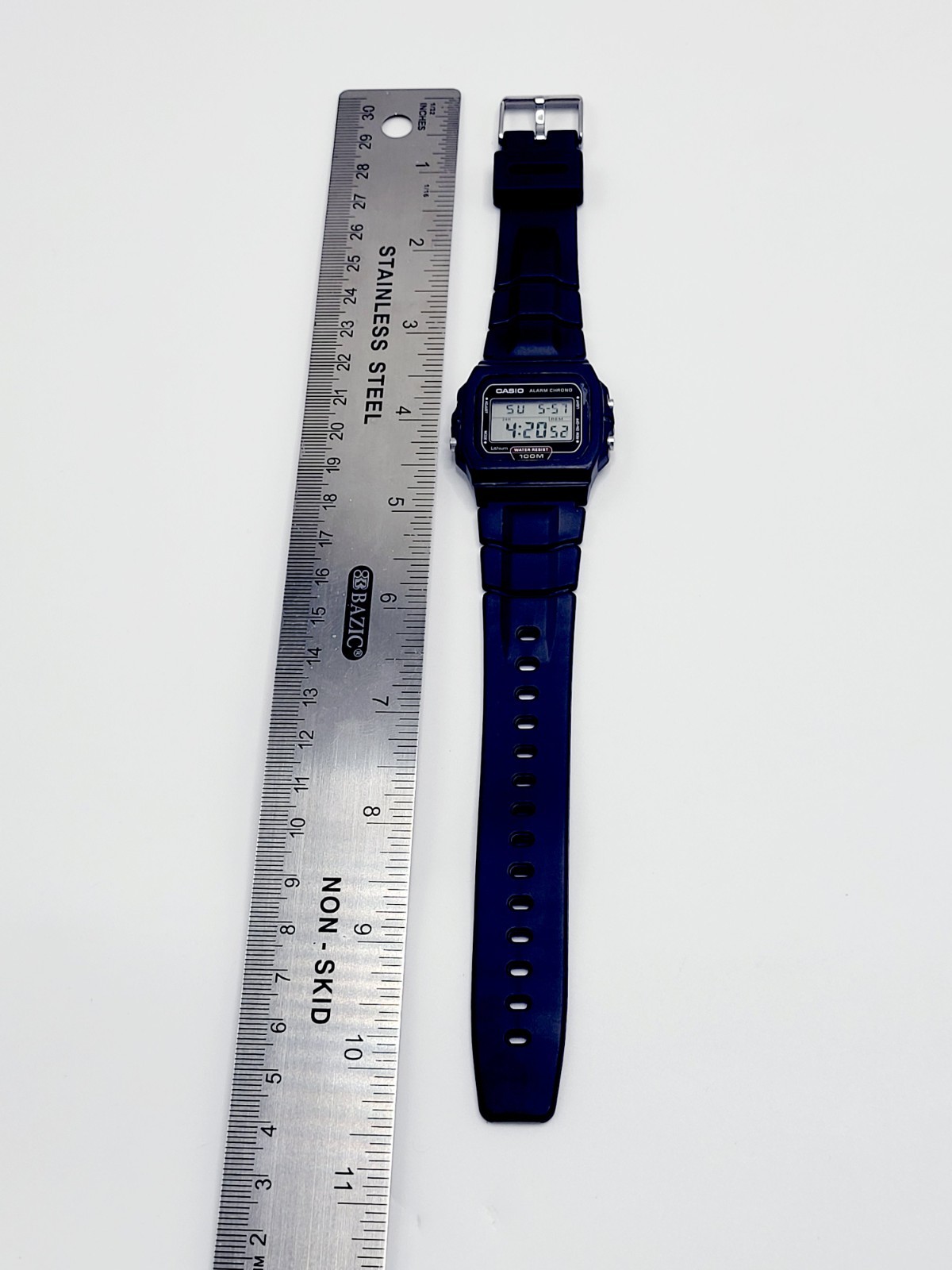 Casio 549 W-720 1980’s Quartz Alarm Chrono Digital Vintage Men’s Watch New Batt