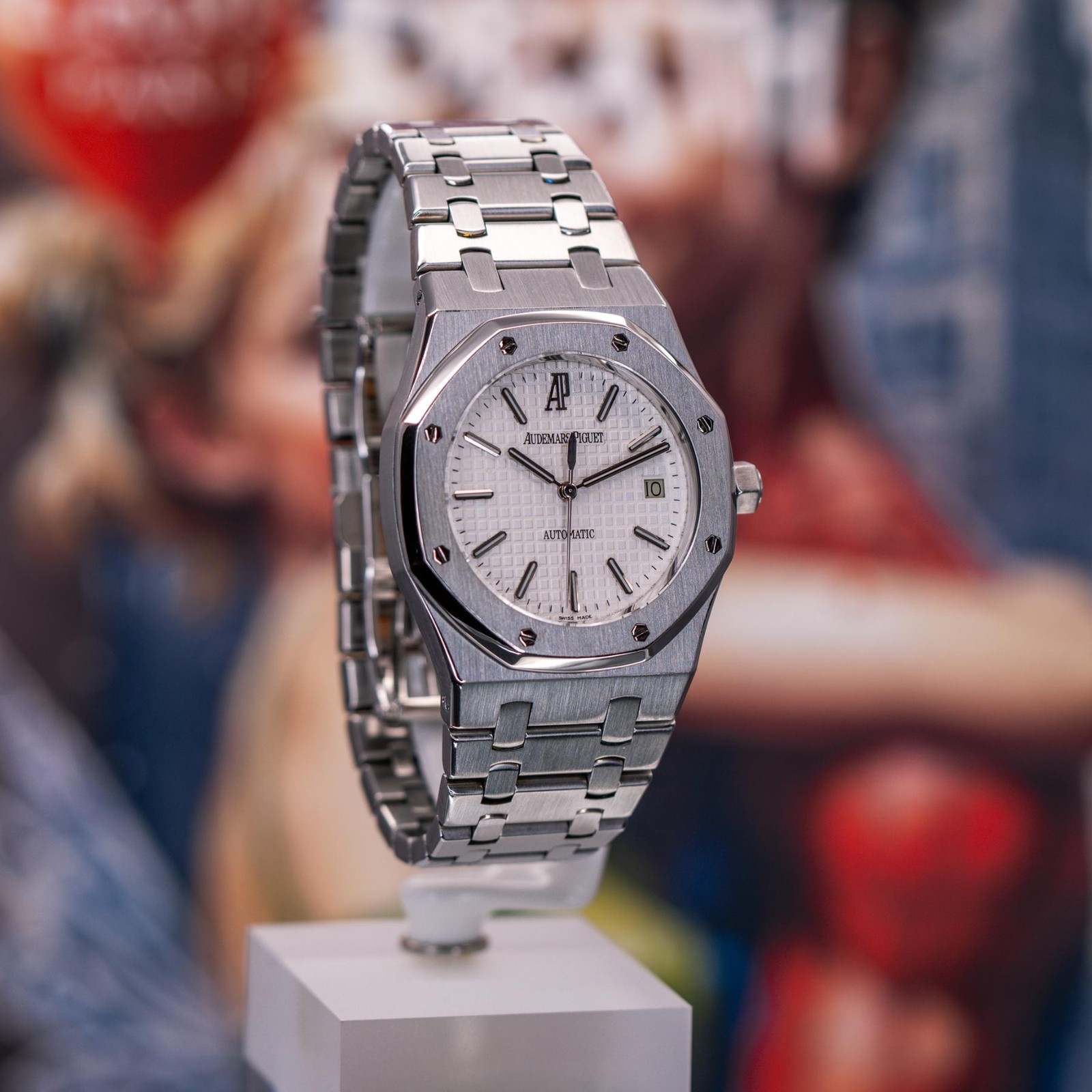 Audemars Piguet Royal Oak 39mm Grande Tapisserie White Dial 15300ST.OO.1220ST.01