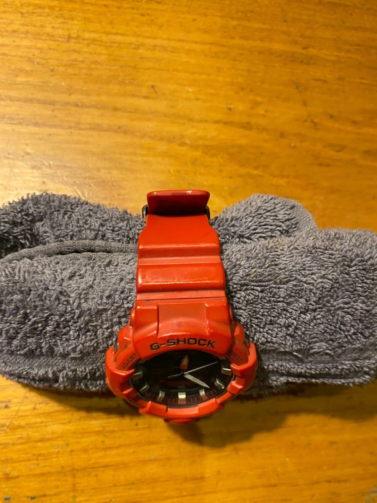 Casio G Shock GA-800 BSA 5535 Shock and Water Resistant Red