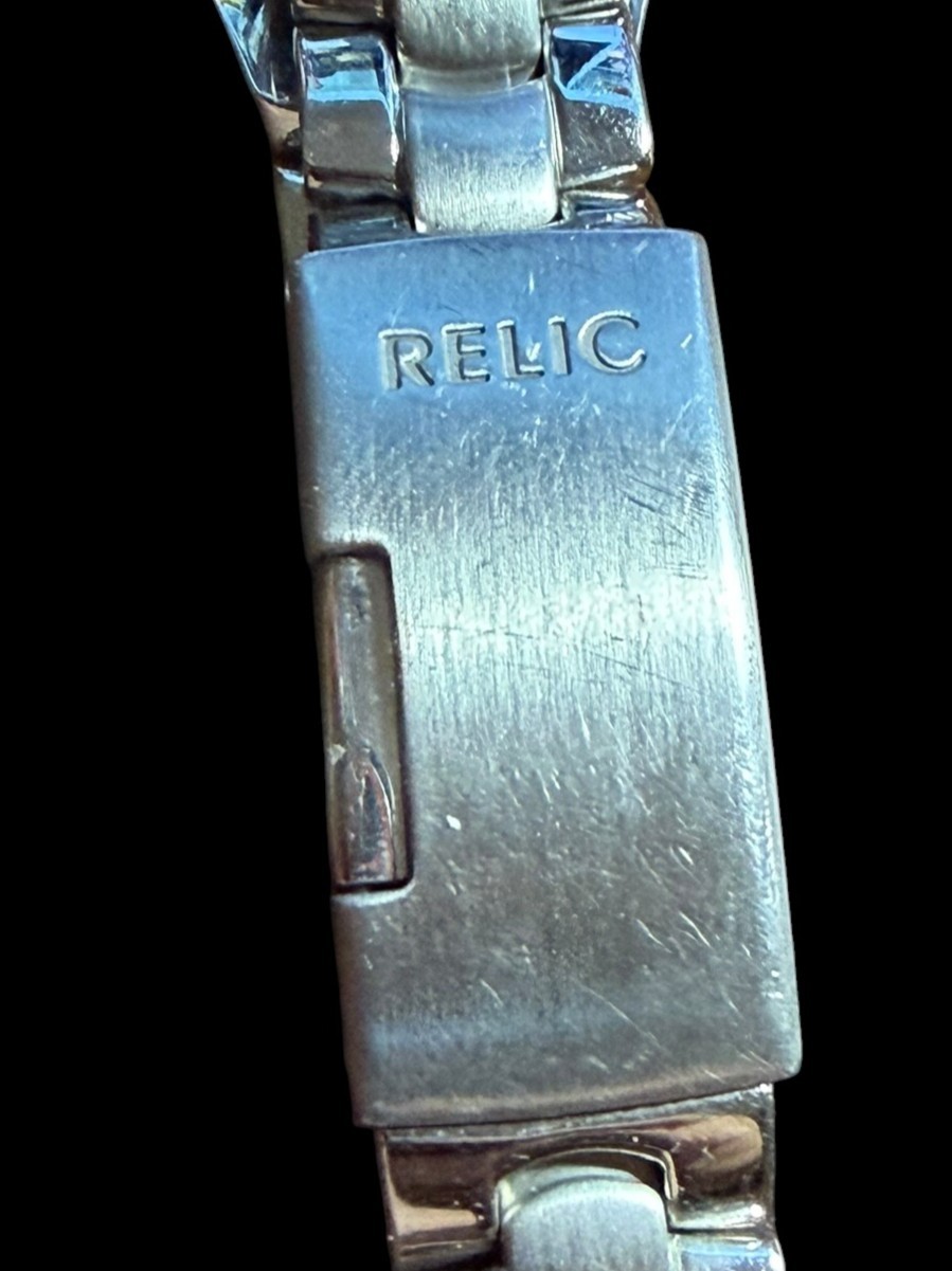 Relic Women’s Quartz Watch Silver Tone Bracelet Blue Green Dial Date Display