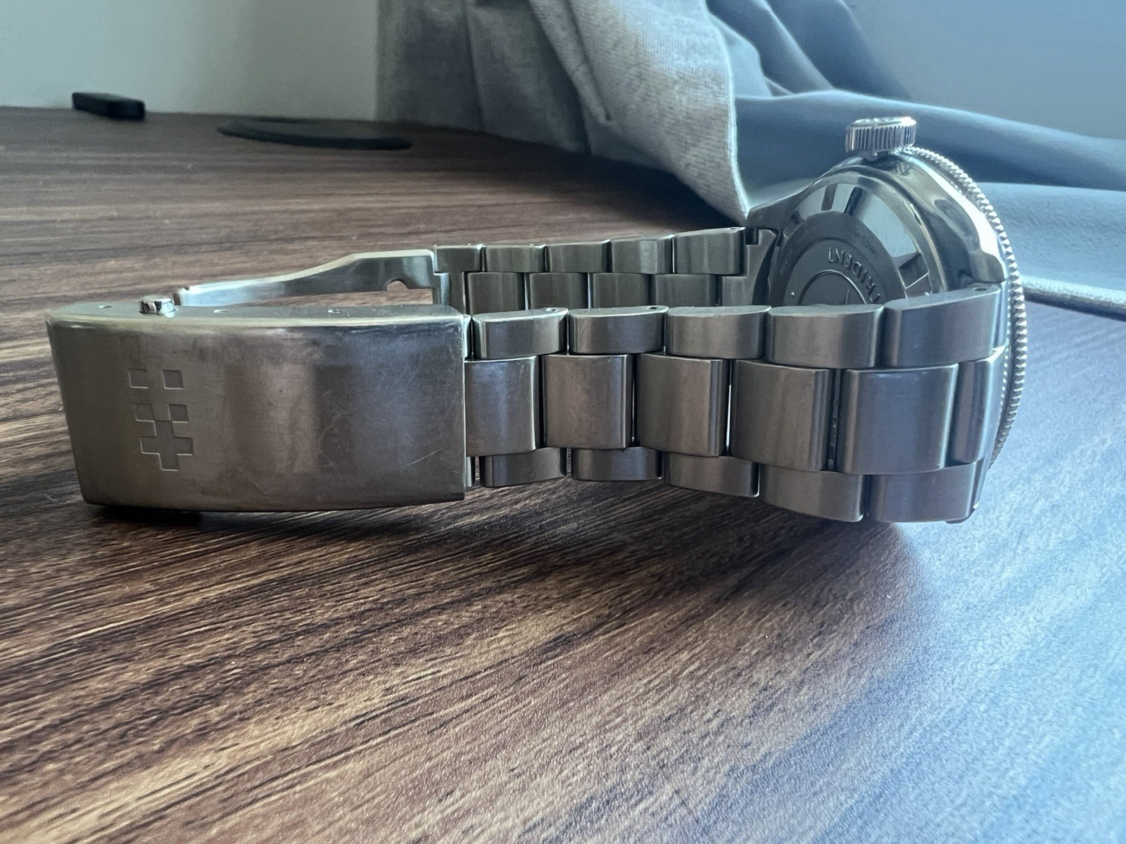 Christopher Ward Diver C65 Trident Blue 41mm Manual 22mm Lug 150m Box + Papers