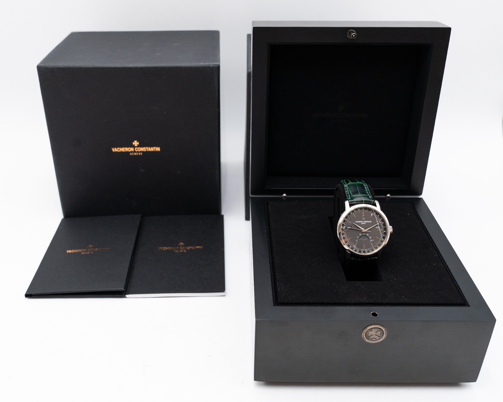 Vacheron Constantin 4010T Traditionnelle Complete Calendar 2022