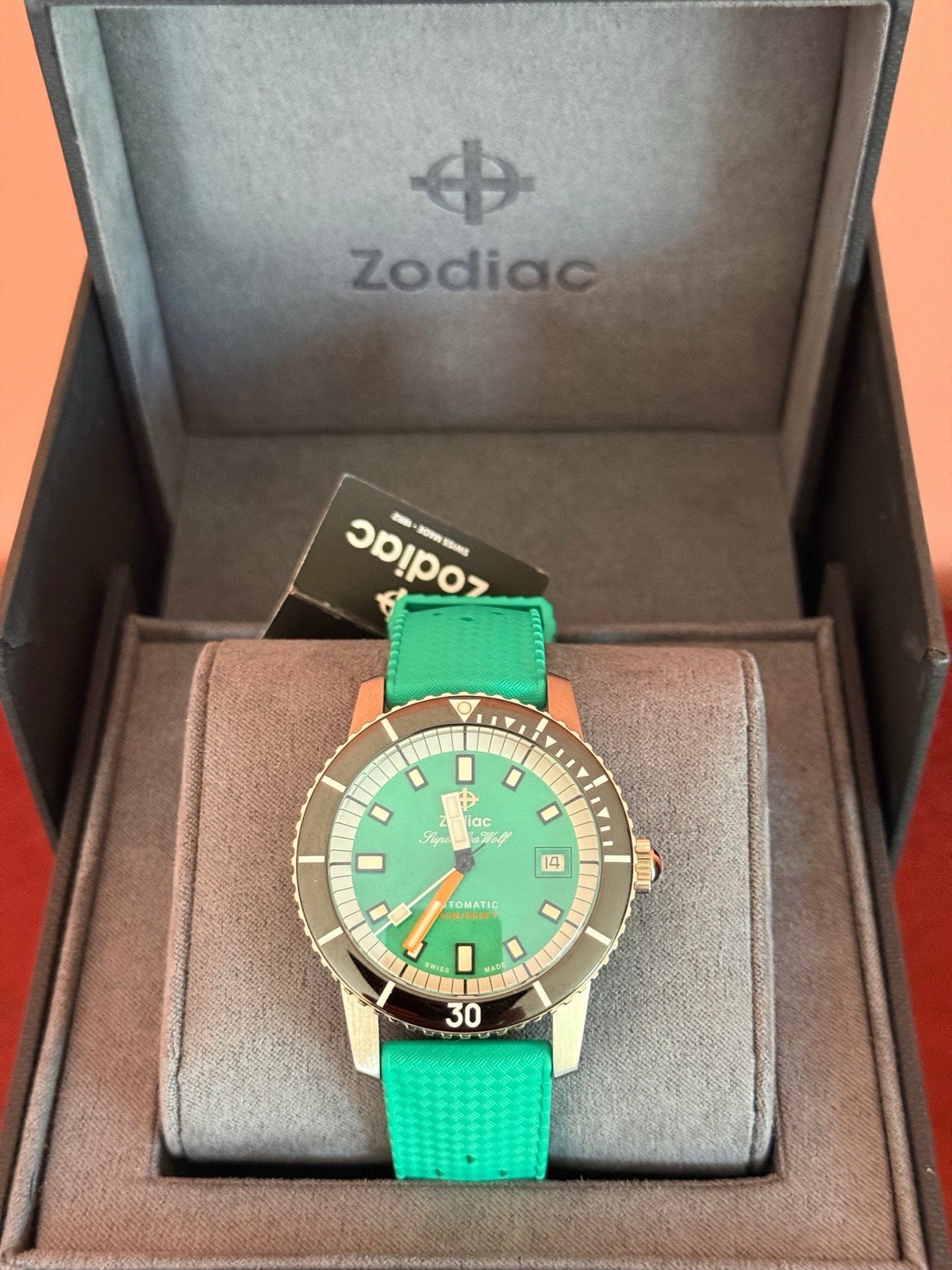 Zodiac Super Sea Wolf Automatic 40mm 200m Diver Green Dial Black Bezel