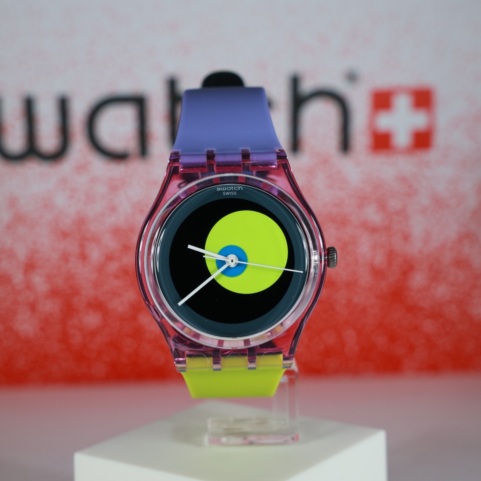 Swatch Swiss Made GP143 34MM Circle in Circle Pink Green Light Purple Circle Spo