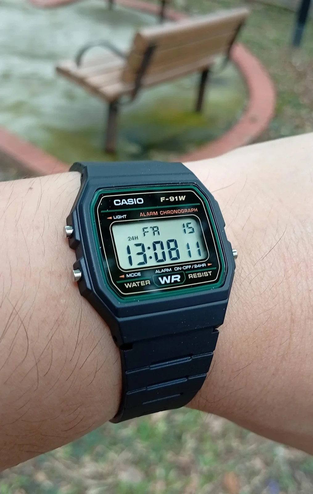 Casio F-91W-3 Digital 30M WR Green Trim Alarm LED Backlight Stopwatch Resin