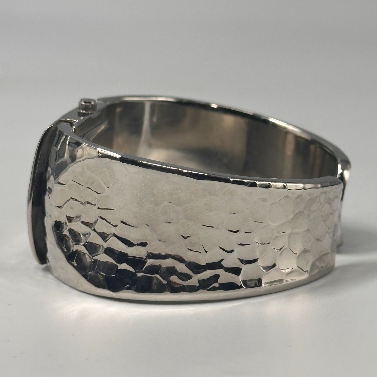 Studio Time Watch Women Silver Tone Hammered Design Cuff Band New Battery 6.5″