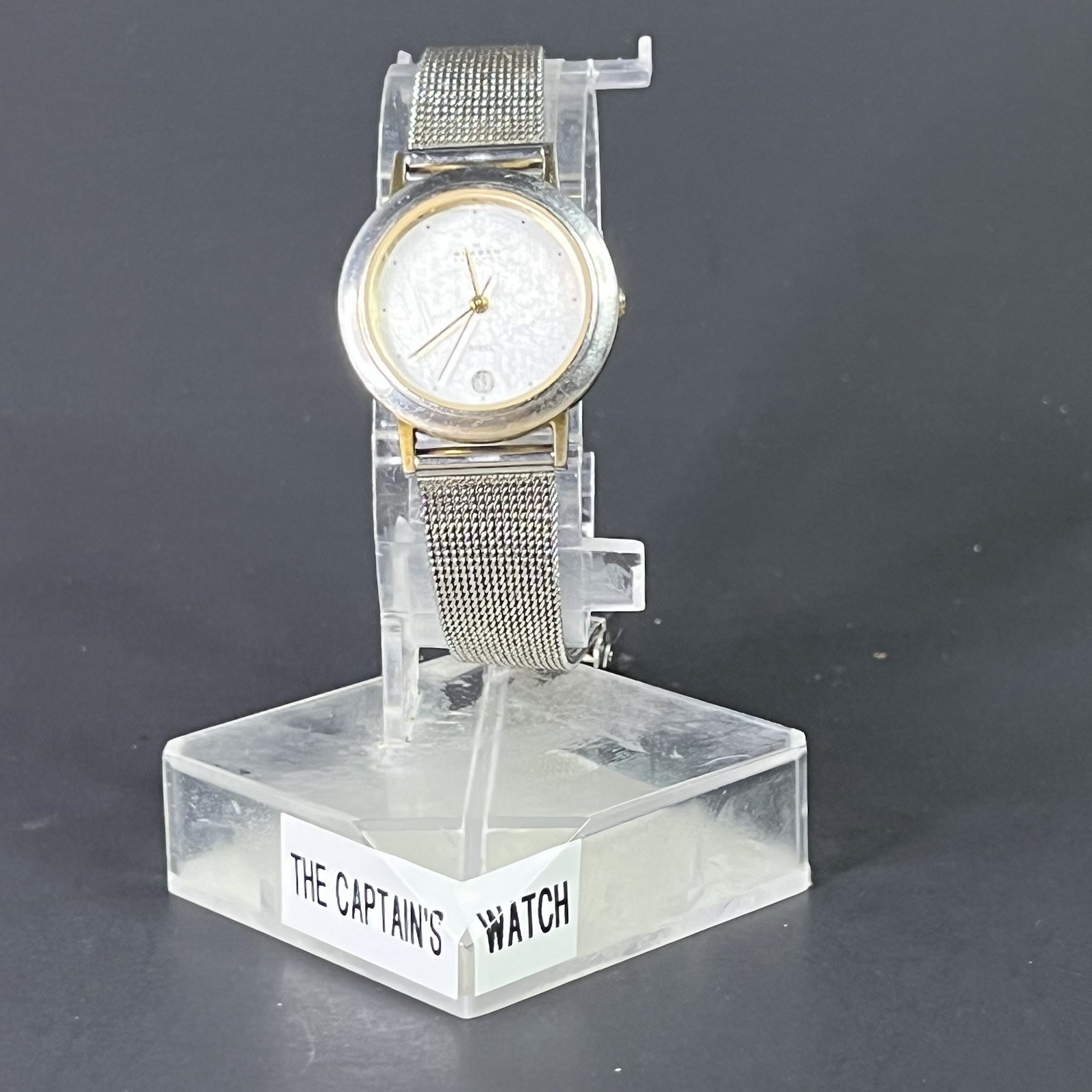 Skagen 28mm Silver Case Silver Dial Gold Hands Dot Indices SS Mesh Band, 7.25″
