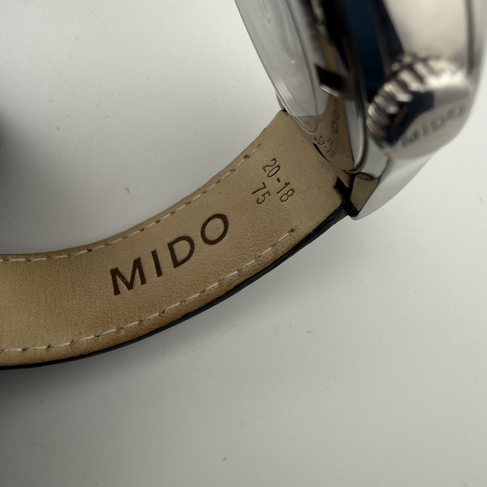 Mido Belluna II 25J Swiss Automatic Watch M024.428A Box & Hang Tag