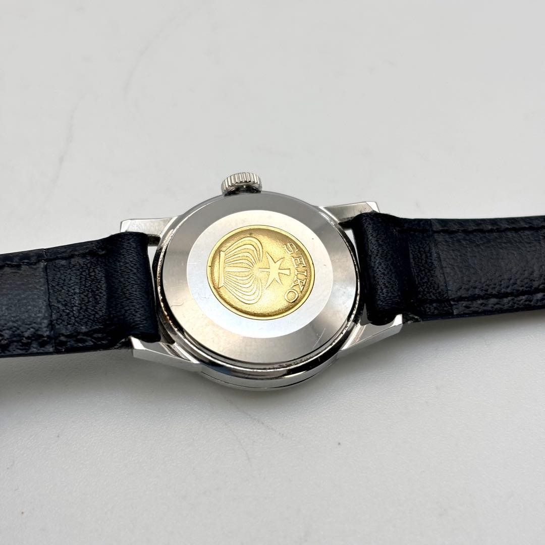 Working SEIKO Special 25 Jewels Hand wound Medallion Crown Wristwatch