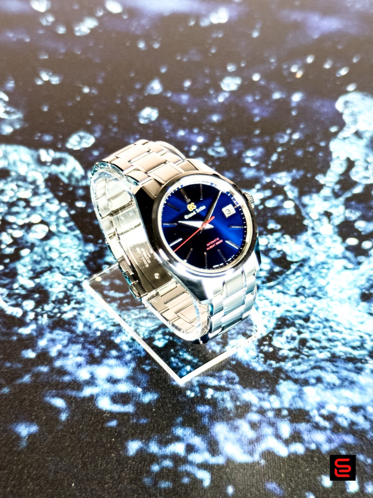 Grand Seiko SBGH281 ” Superman” 60th anniversay edition, Box and papers