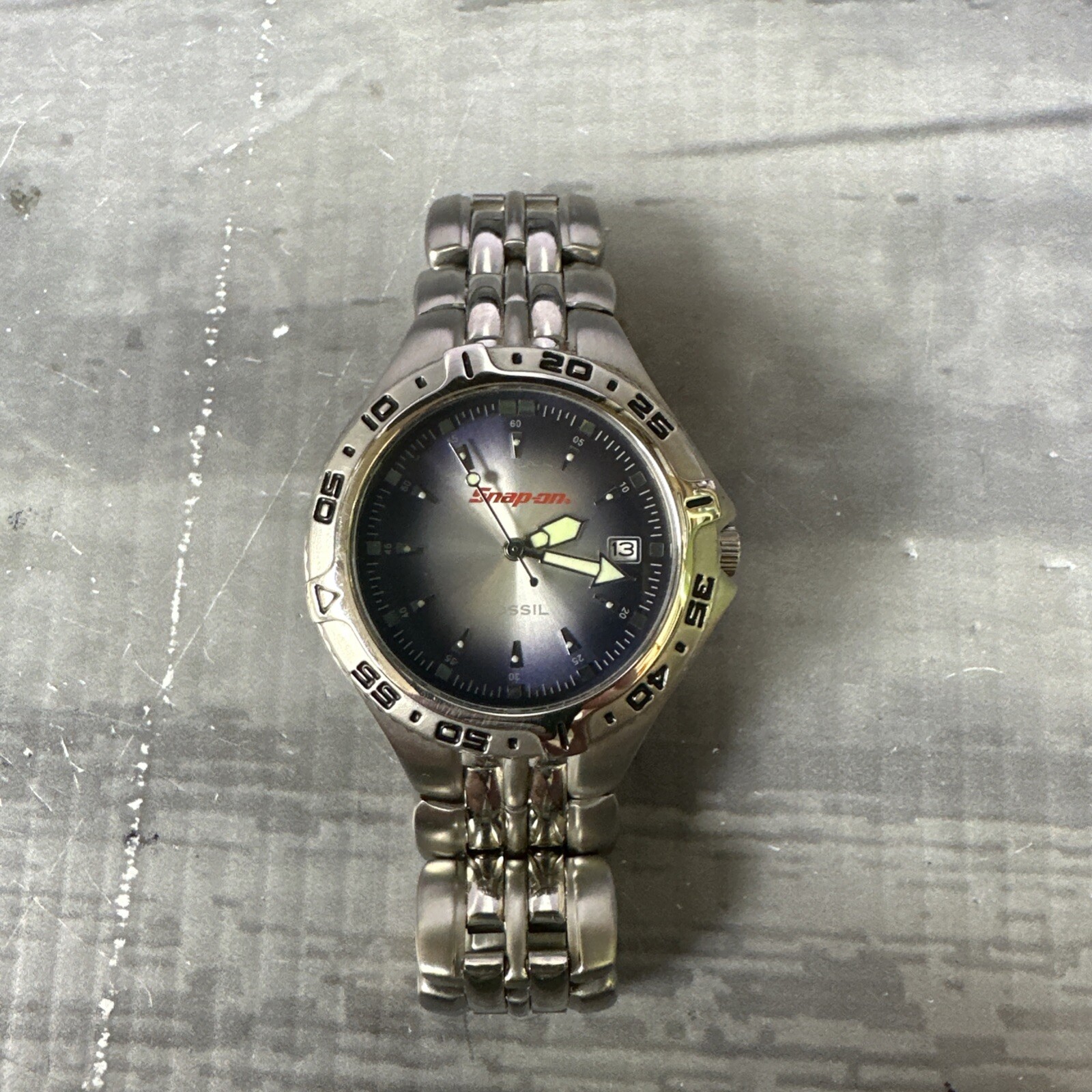 Snap-on Tools FOSSIL Watch with bottom half of tin NO lid to tin