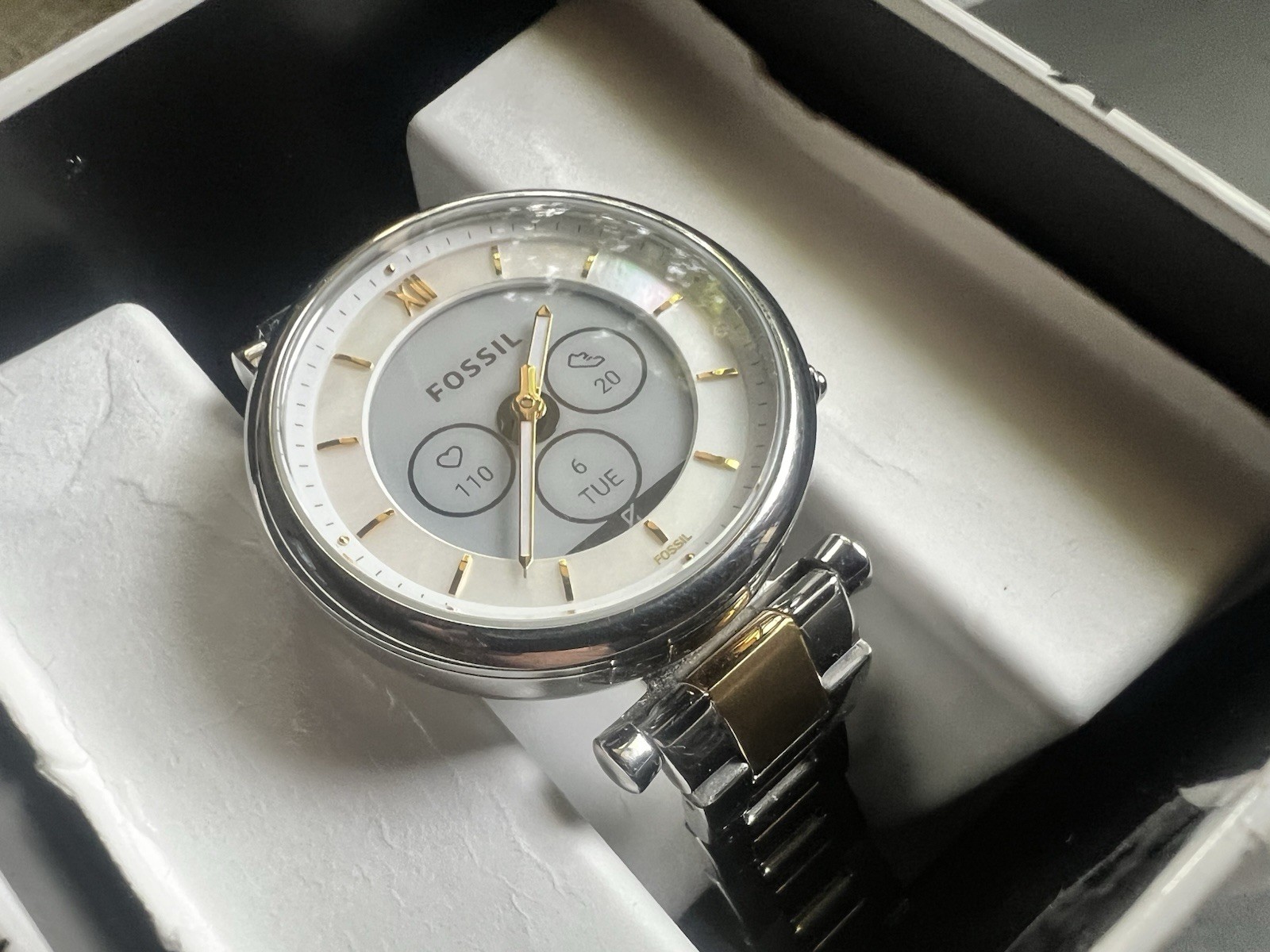 Fossil Carlie Gen 6 Hybrid Smartwatch (Model DW15F2)