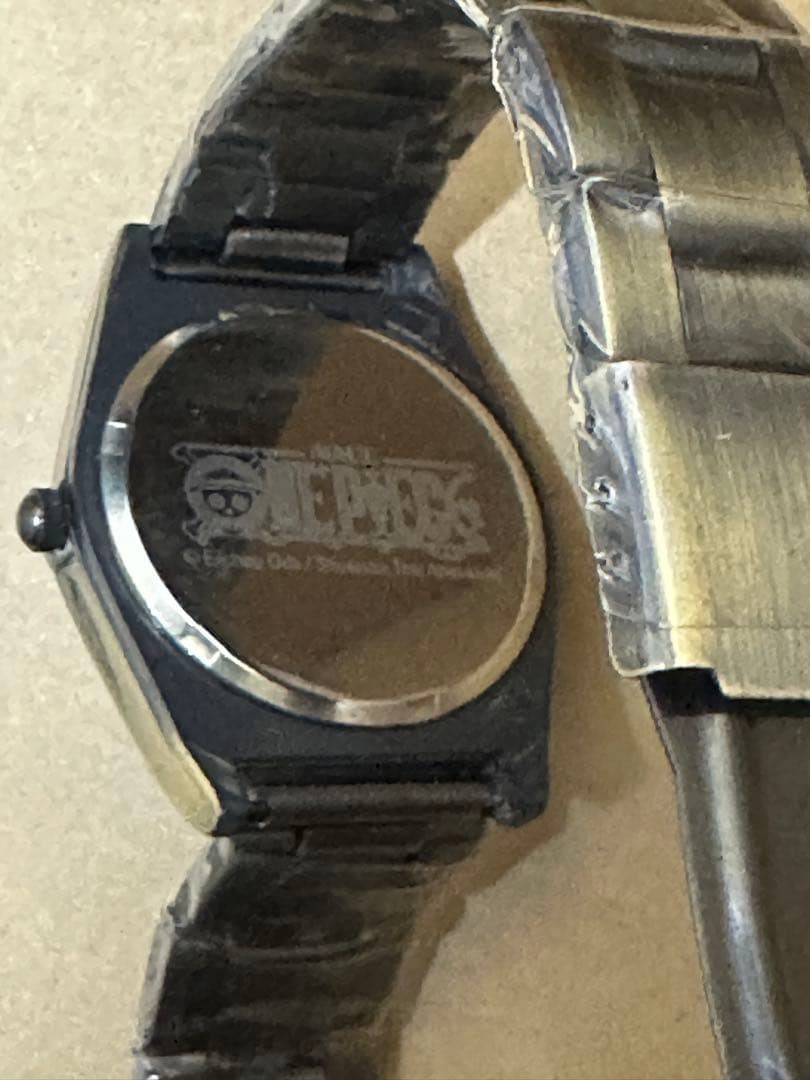 One Piece Gold Watch Battery Dead Leather Strap Collectible