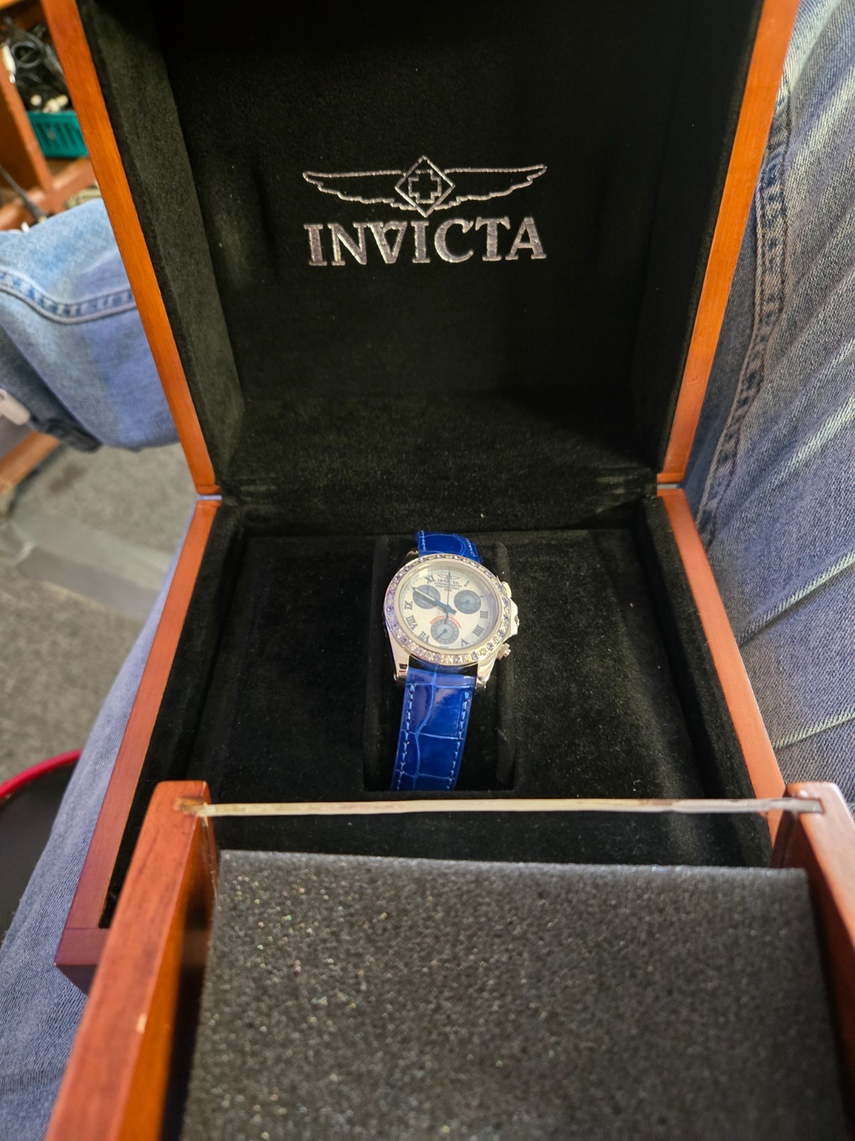 Invicta Womens Diamond Speedway Sapphire 2088