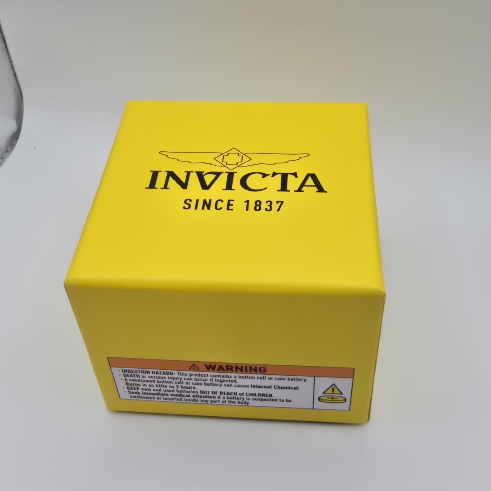Invicta Men’s Automatic Pro Diver Watch 40mm 69742 Gold Green