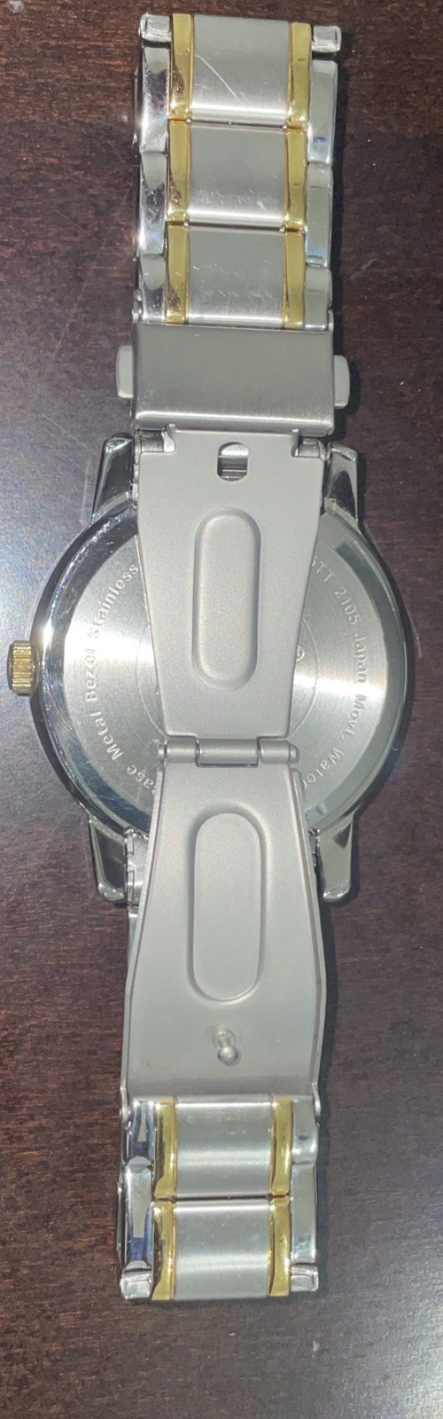 Armitron Mens Watch Two Tone Bracelet Day Date Roman Indices 7″ New Battery