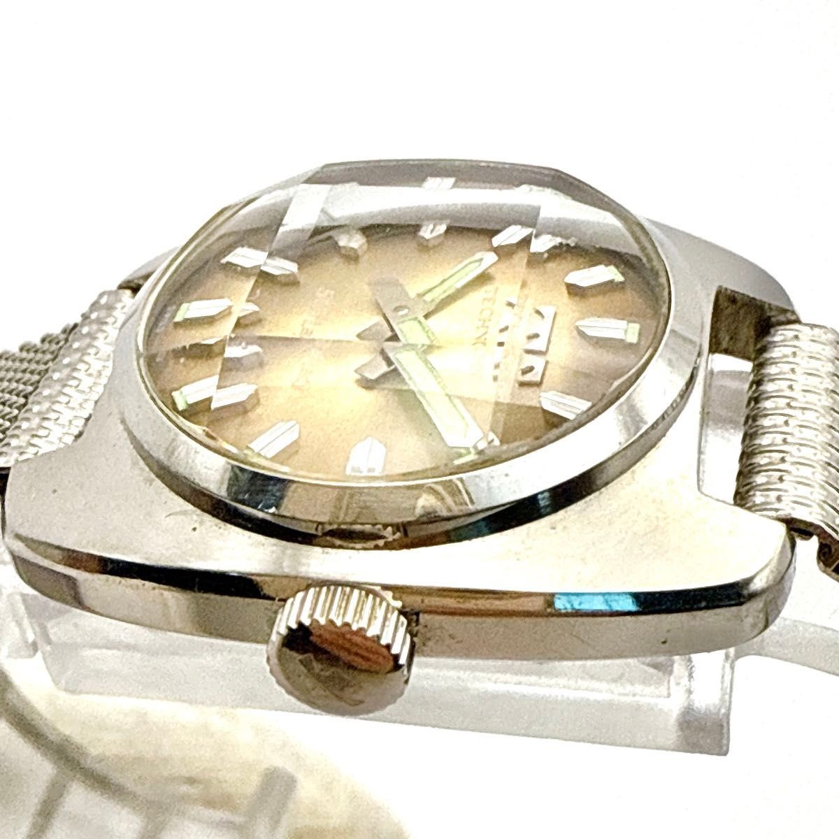A109 Working Excellent Condition Antique TECHNOS Starlady Tonneau Case Cut Glass