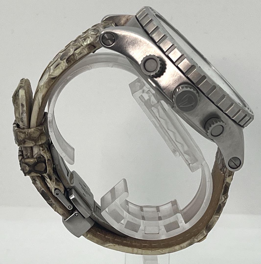 Nixon 51-30 Chronograph Watch Pattern Leather Band 51.2 mm