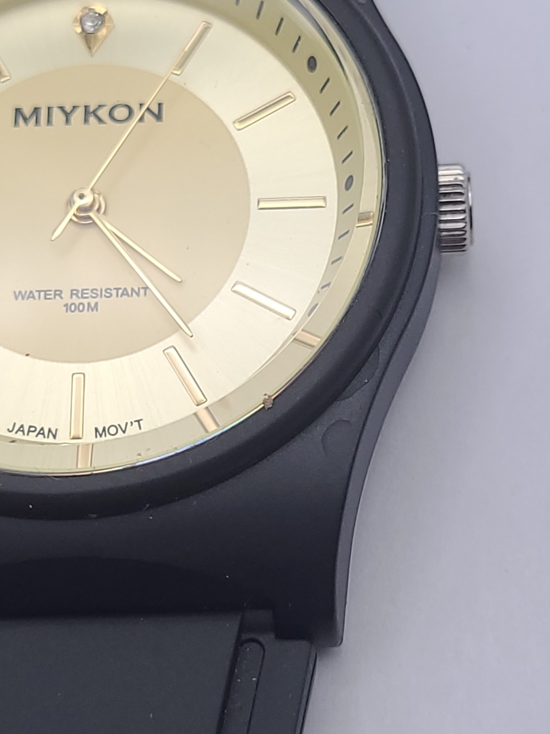 Miykon Mens Watch Black Plastic Case Resin Band New Battery Working
