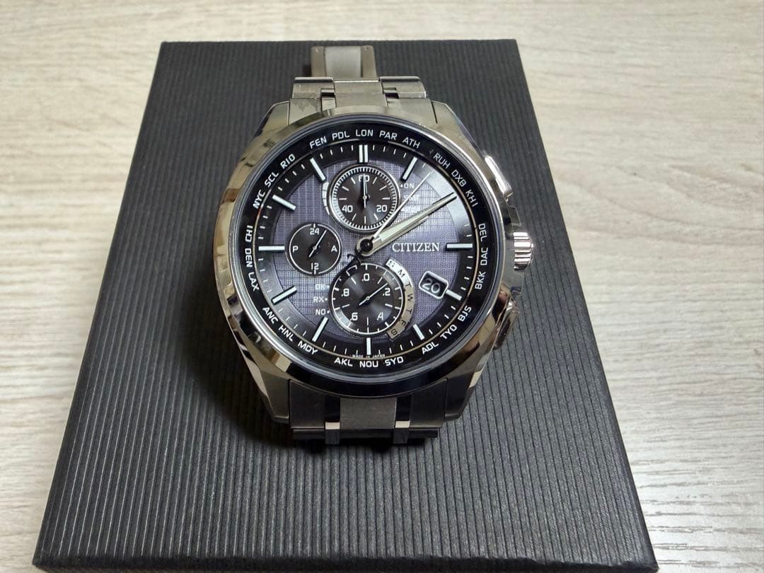 Citizen AT8040 57E Eco Drive Radio Controlled Wristwatch Timepiece Silver