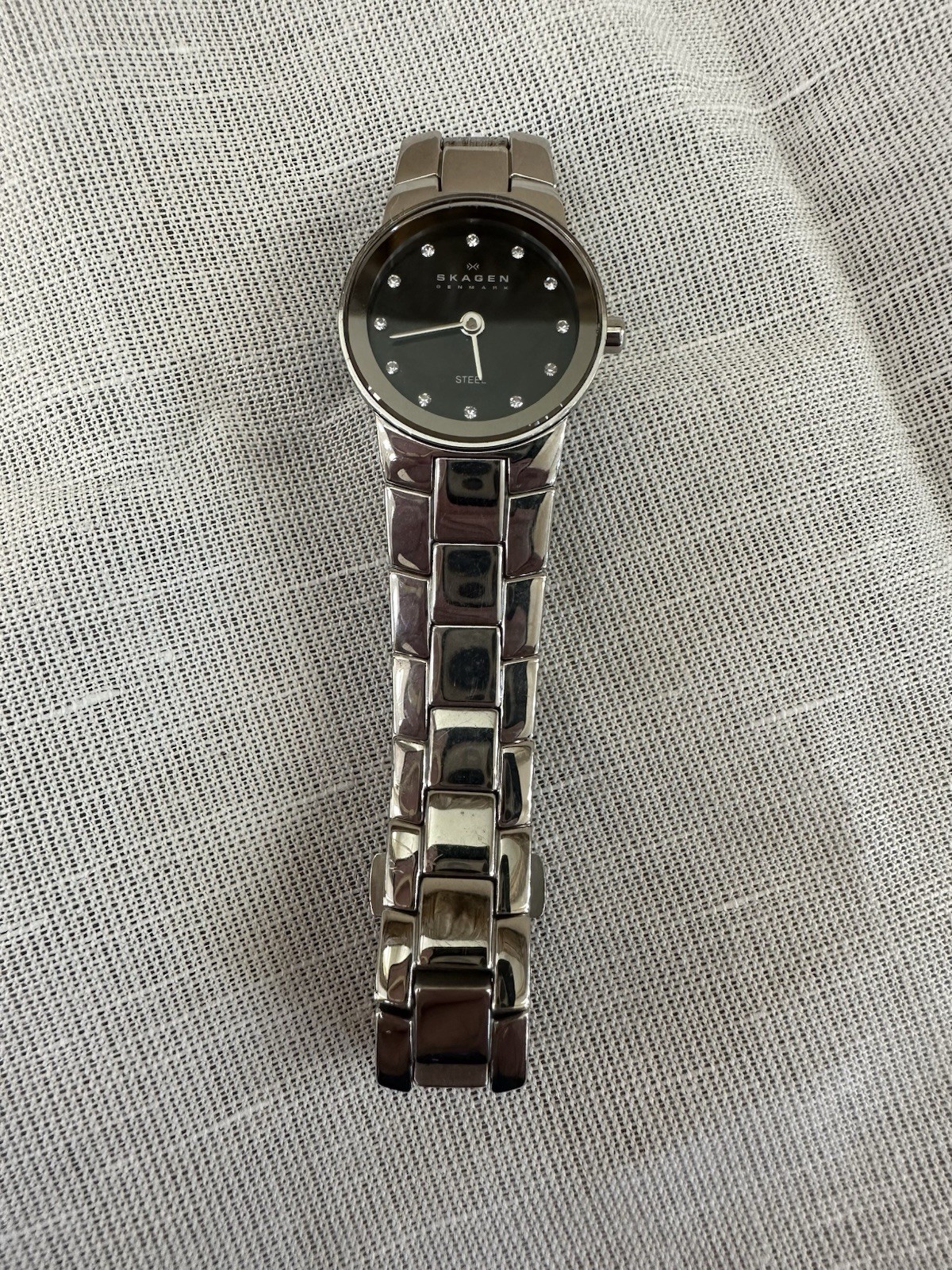 Skagen Watch Rhinestones Stainless Steel Black Dial Bracelet Needs Battery