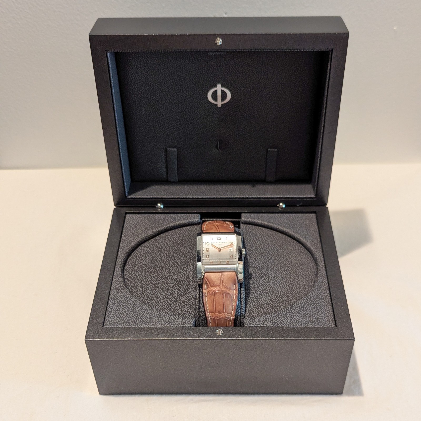 Baume & Mercier Hampton Automatic Swiss Made Date Brown Dial Leather Strap