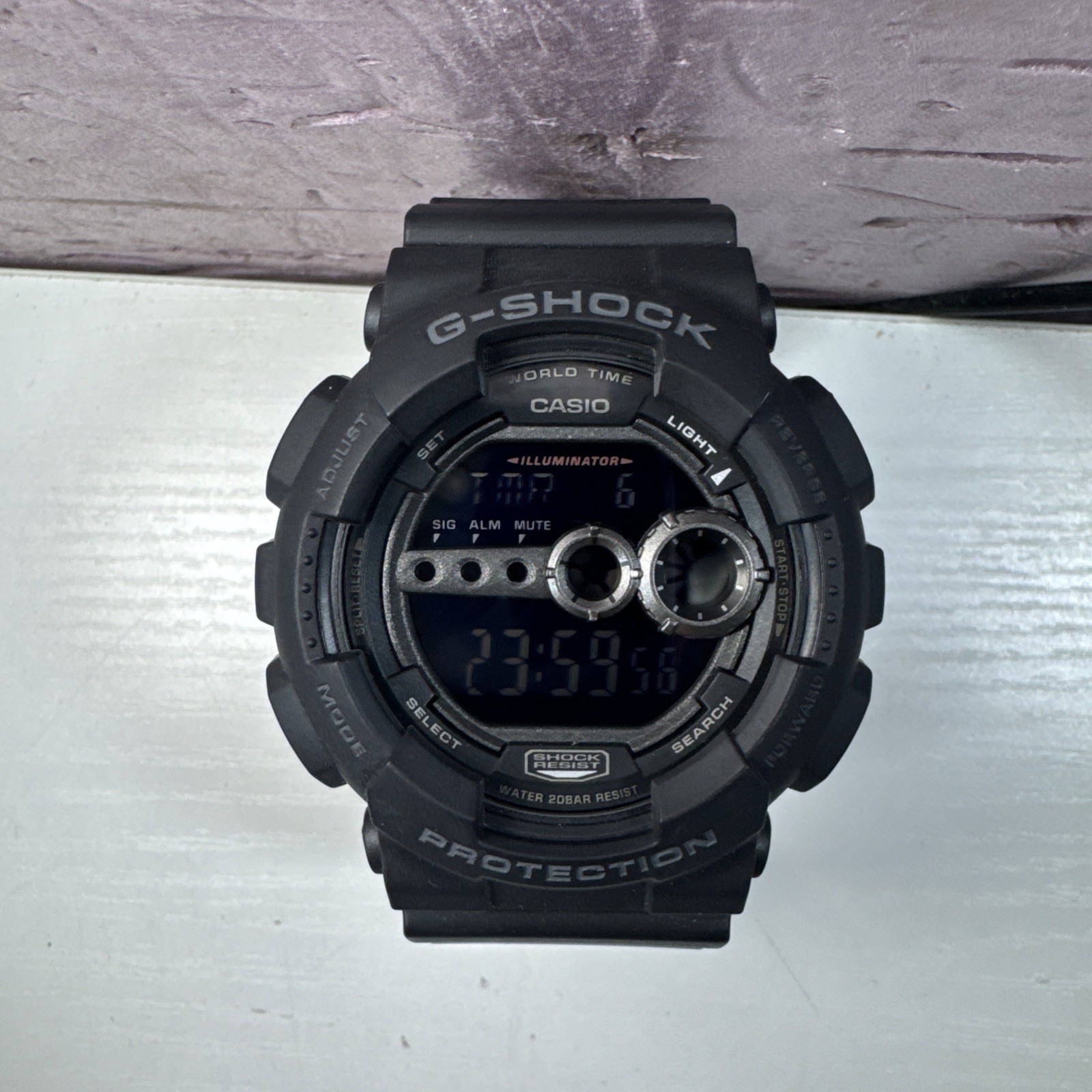 Casio G Shock GD-100 Digital Mens Wrist Watch Flash Alarm