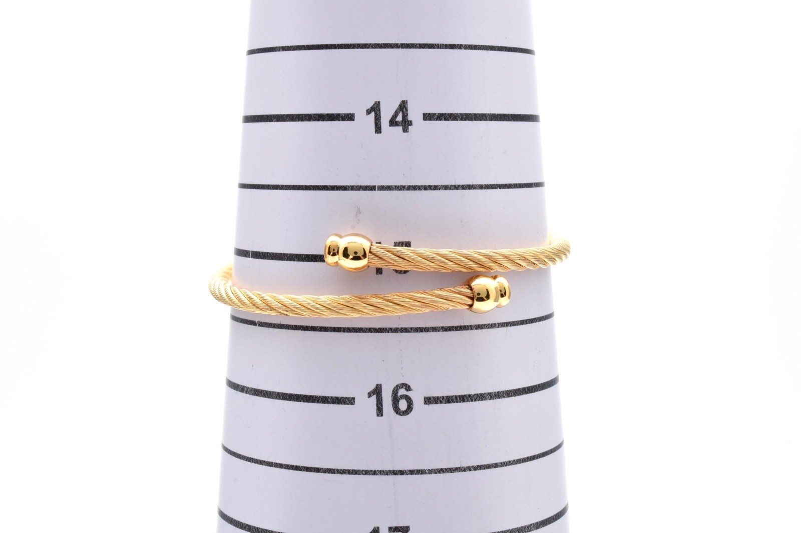 [Near MINT] Gucci 2700.2.L 20mm shell Dial Gold Bangle Quartz Women’s Watch②