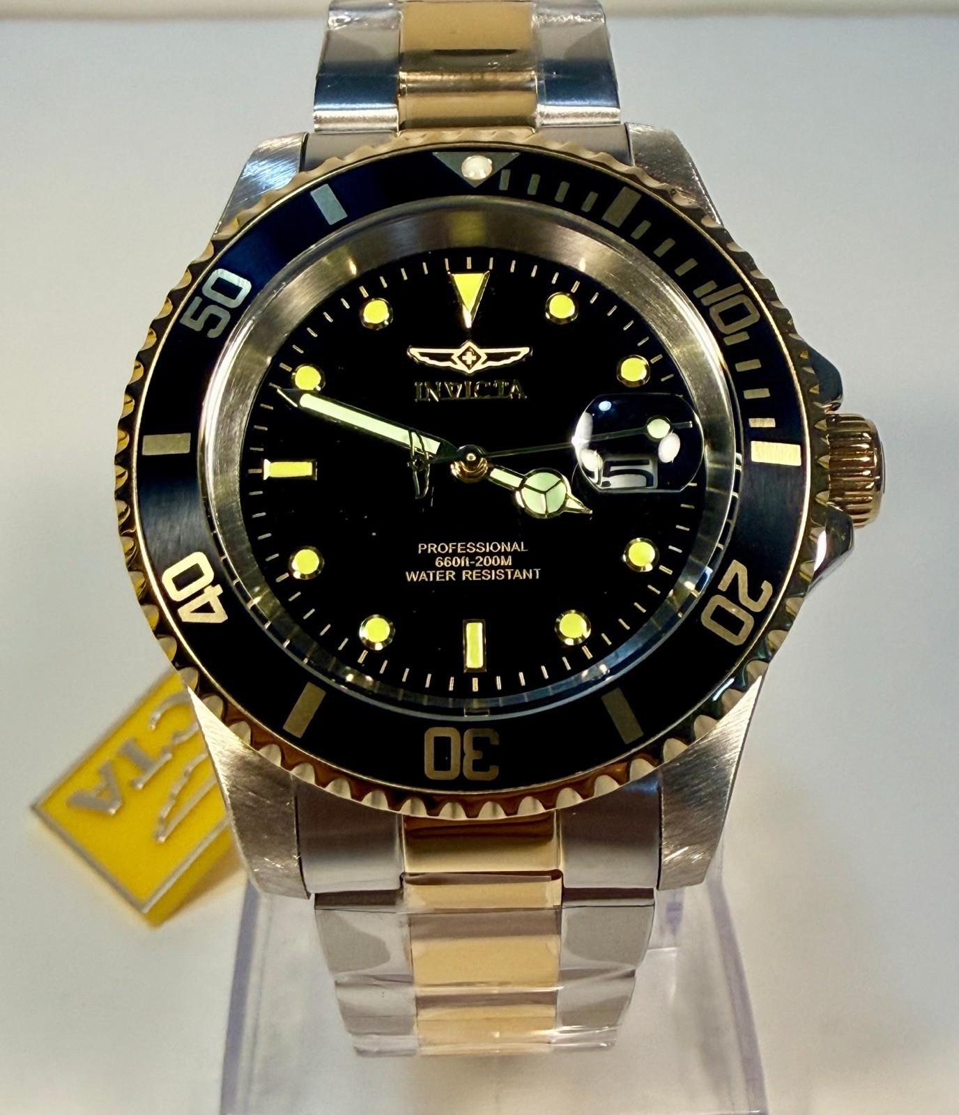 26973 Invicta Pro Diver Coastpath Men’s 40mm Steel Gold Two-Tone Quartz Watch