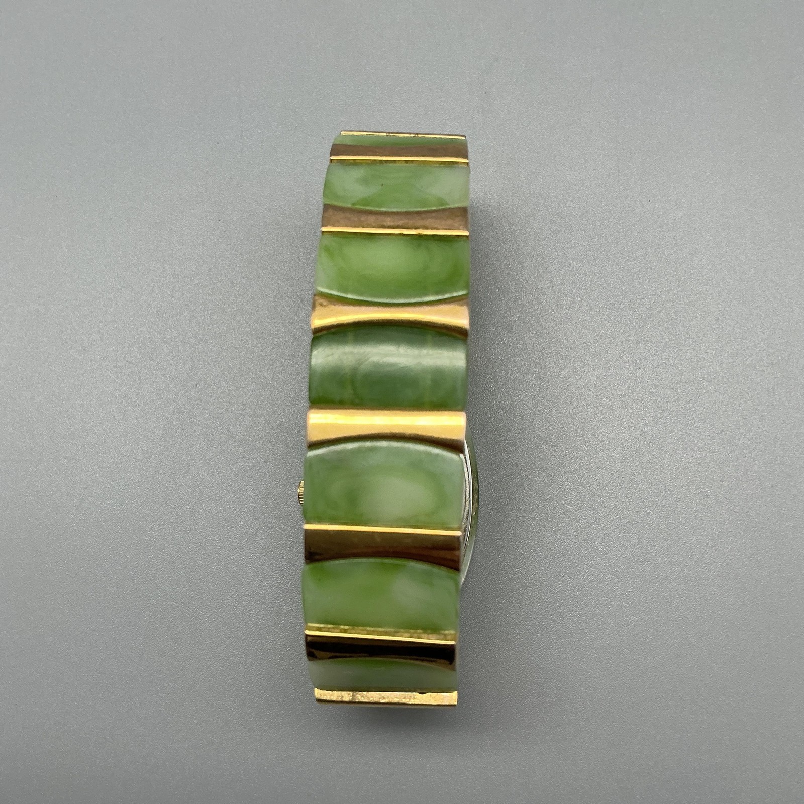 Joan Rivers Classics Womens Watch 25mm Green Resin Stretch Bracelet New Battery
