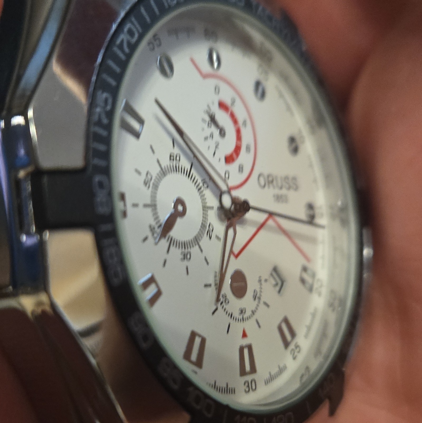 ORUSS 1853 Men’s Quartz Chronograph Tachymeter Date White Dial Silver Bracelet