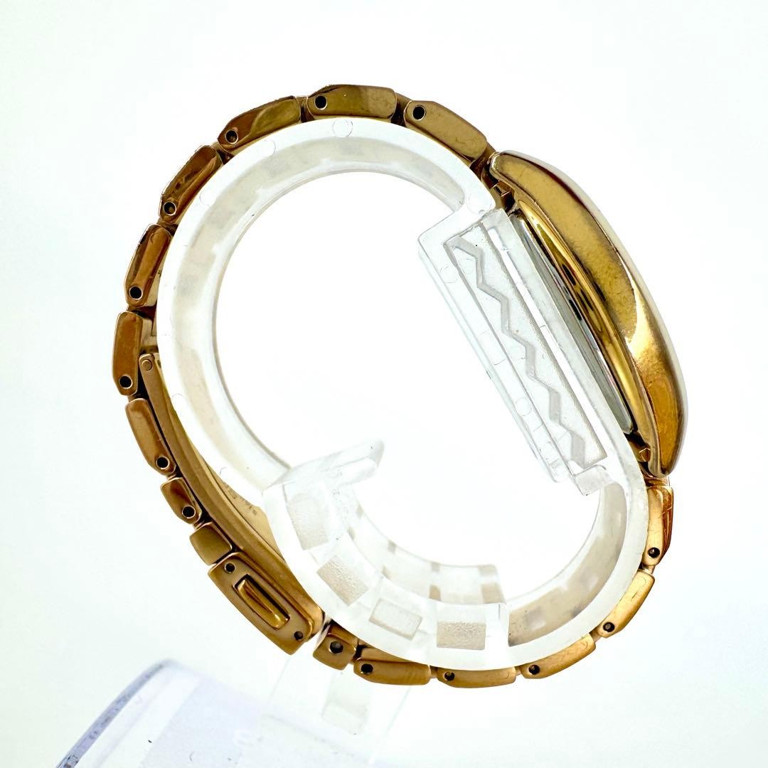 29 [Working Condition] SEIKO LK Lukia Solar Gold Tonneau-shaped Wristwatch