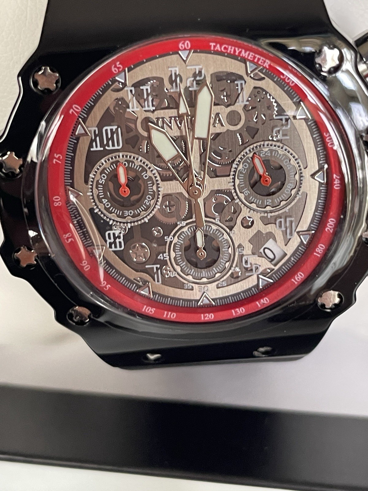 Invicta Racing Lady Unisex Quartz Watch 40.5mm Silicon Band Black Red 69779