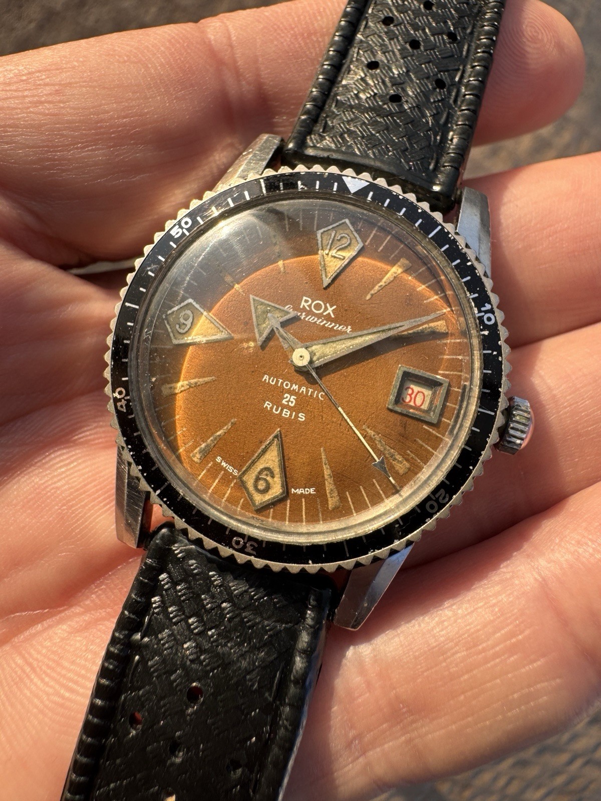Skin Diver Rox Starwinner Automatic Rare Unique Chocolate Dial Vintage Watch
