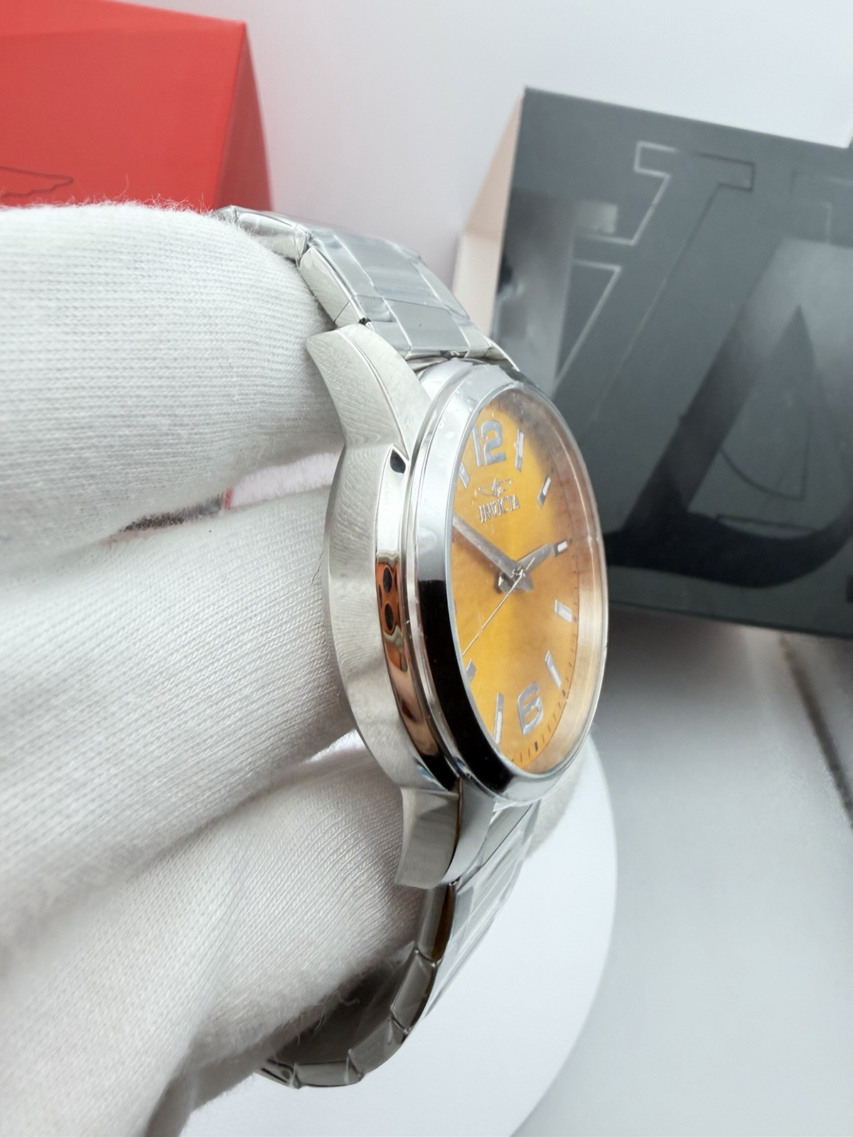 48493 Invicta