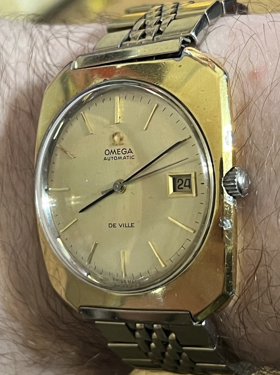 Vintage Omega De Ville, Automatic, w/ Date, Original Rice-Bead Bracelet ~ 1970