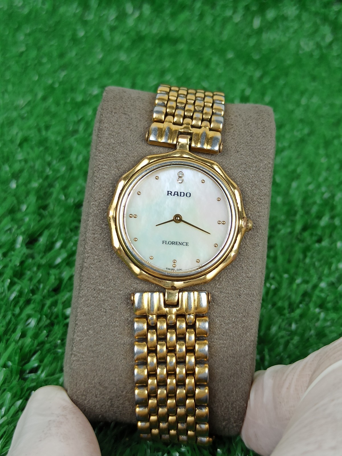 Iconic Model Rado Florence Classic Watch & Gold Tone Swiss Movement 80s Quartz