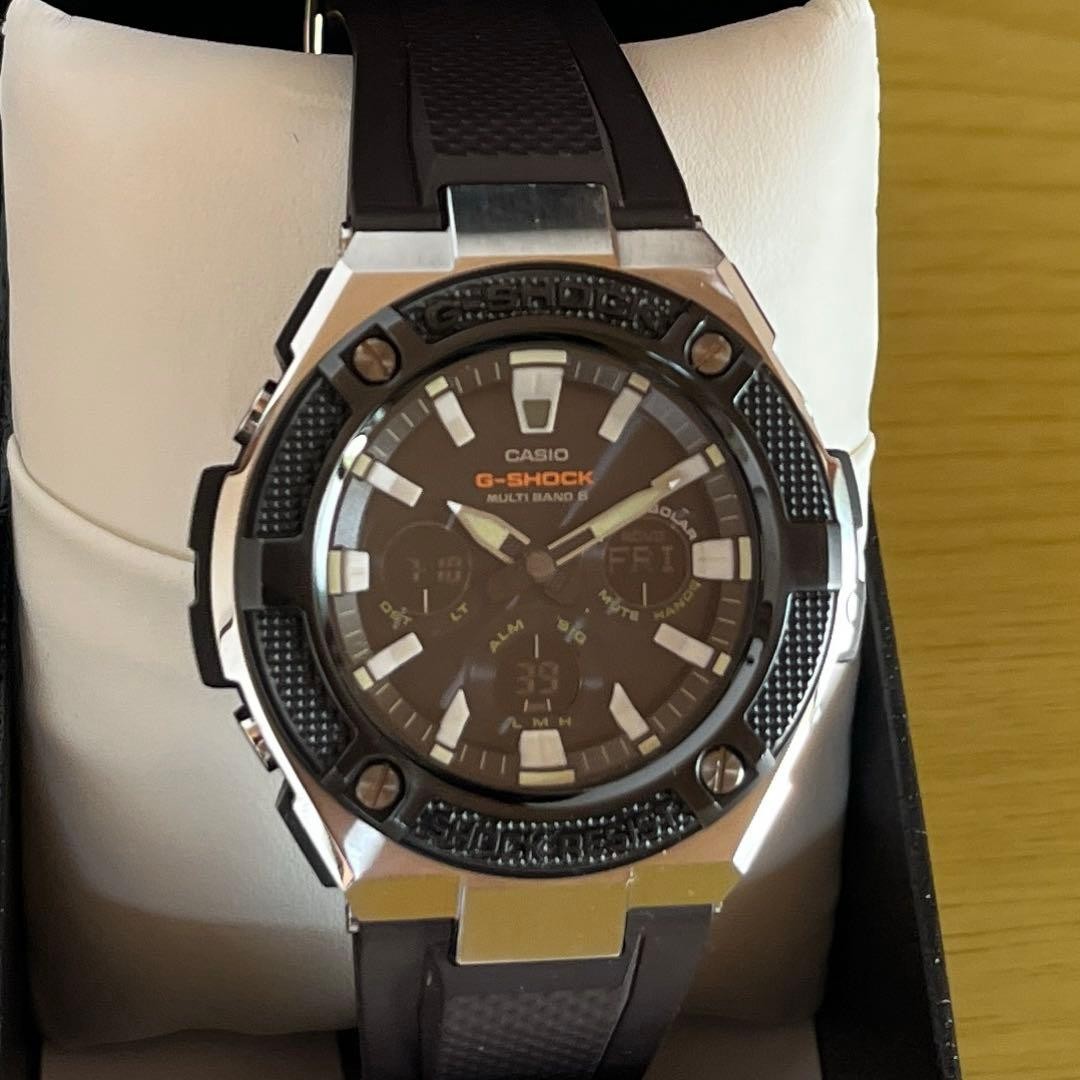 Casio G-SHOCK Radio-Controlled Solar Watch GST-W330AC