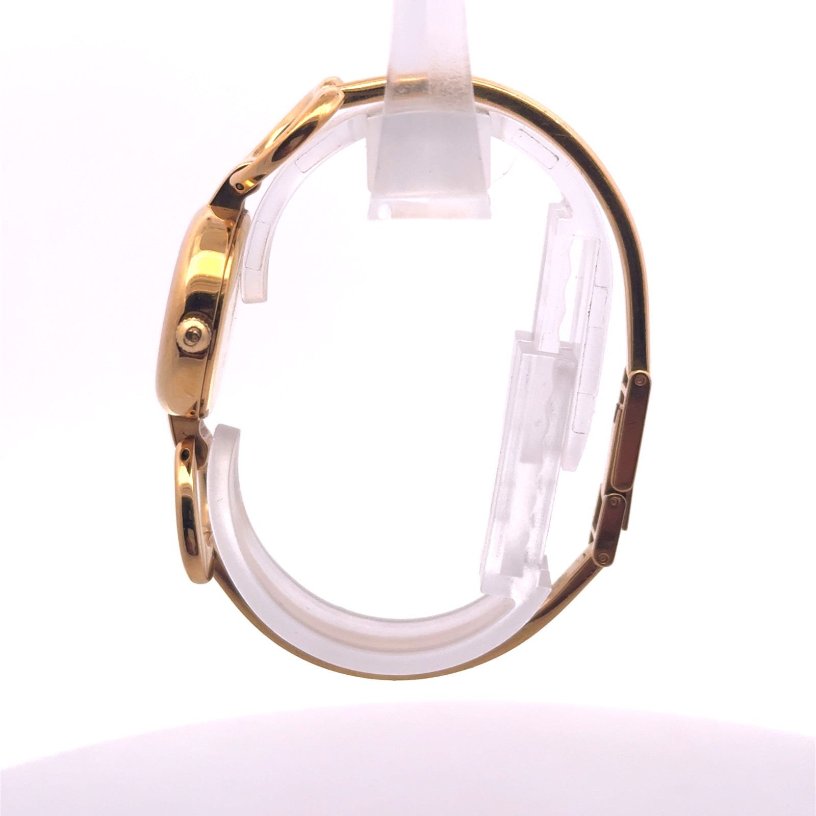 Vintage Gucci 1600 Gold-Plated Mother of Pearl Dial Quartz Ladies Watch 26mm