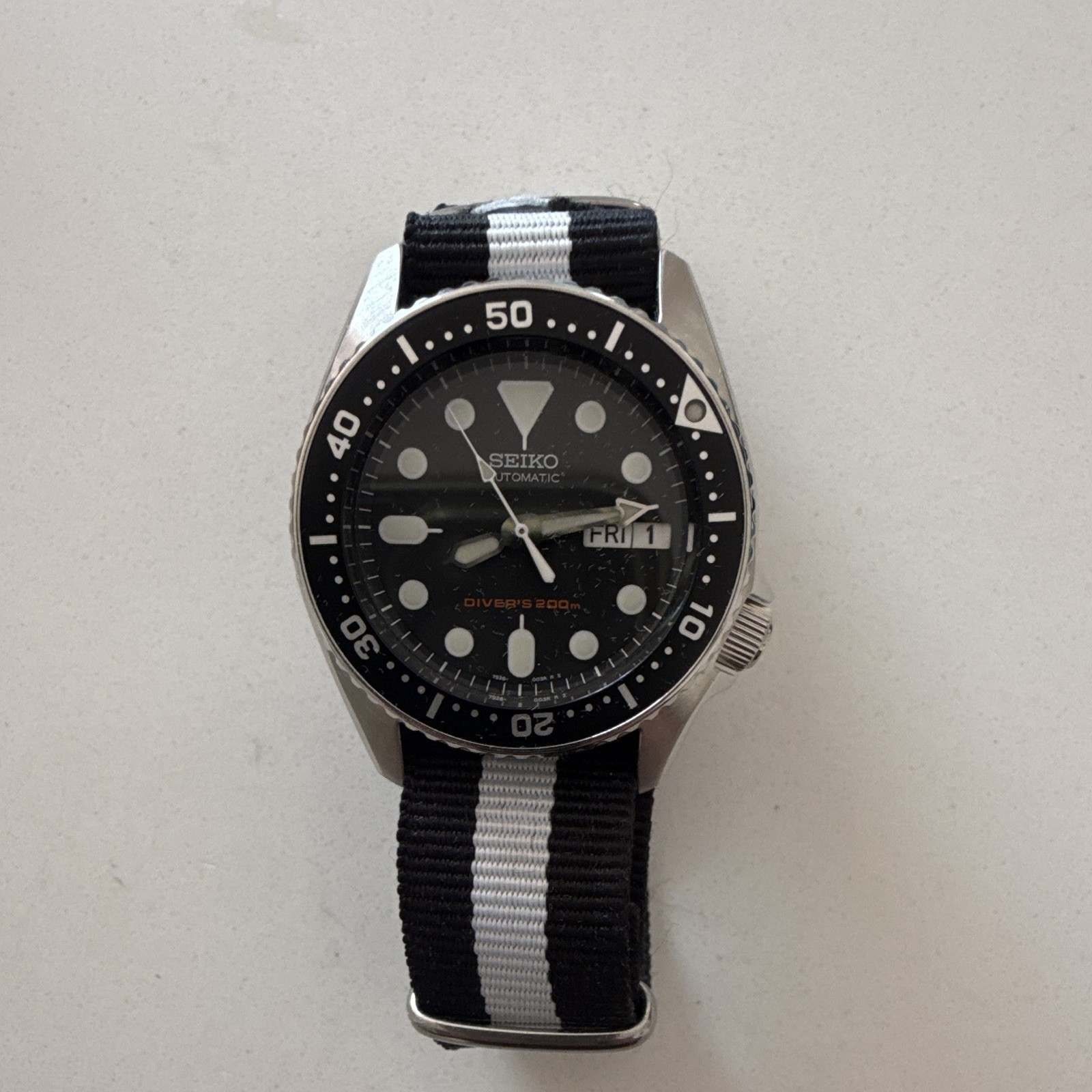 Seiko Diver Men’s Automatic 200m Black Dial Rotating Bezel NATO Strap