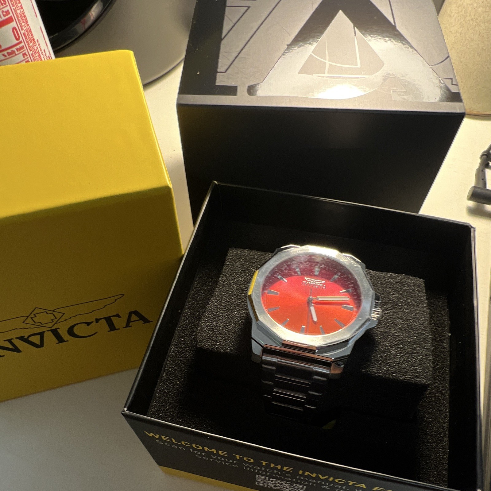 Invicta Speedway Dominus 50982 44mm Red Sunburst Dial Quartz Octagon SS