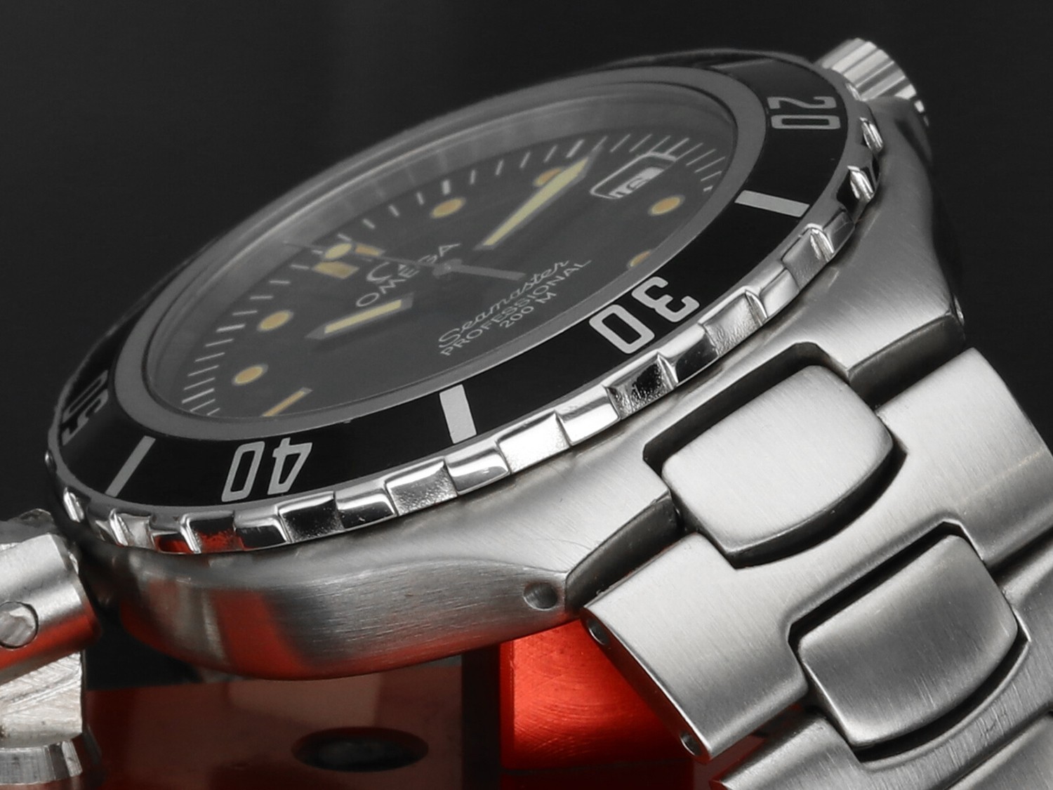 1993 Omega Seamaster Professional 200M Pre-Bond 36mm Quartz Ref.396.1062