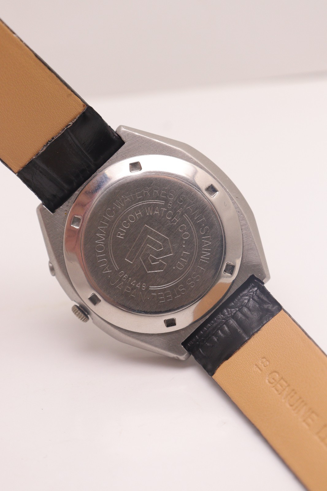 Vintage Ricoh automatic Day Date Movement R31 Japan made men’s watch.