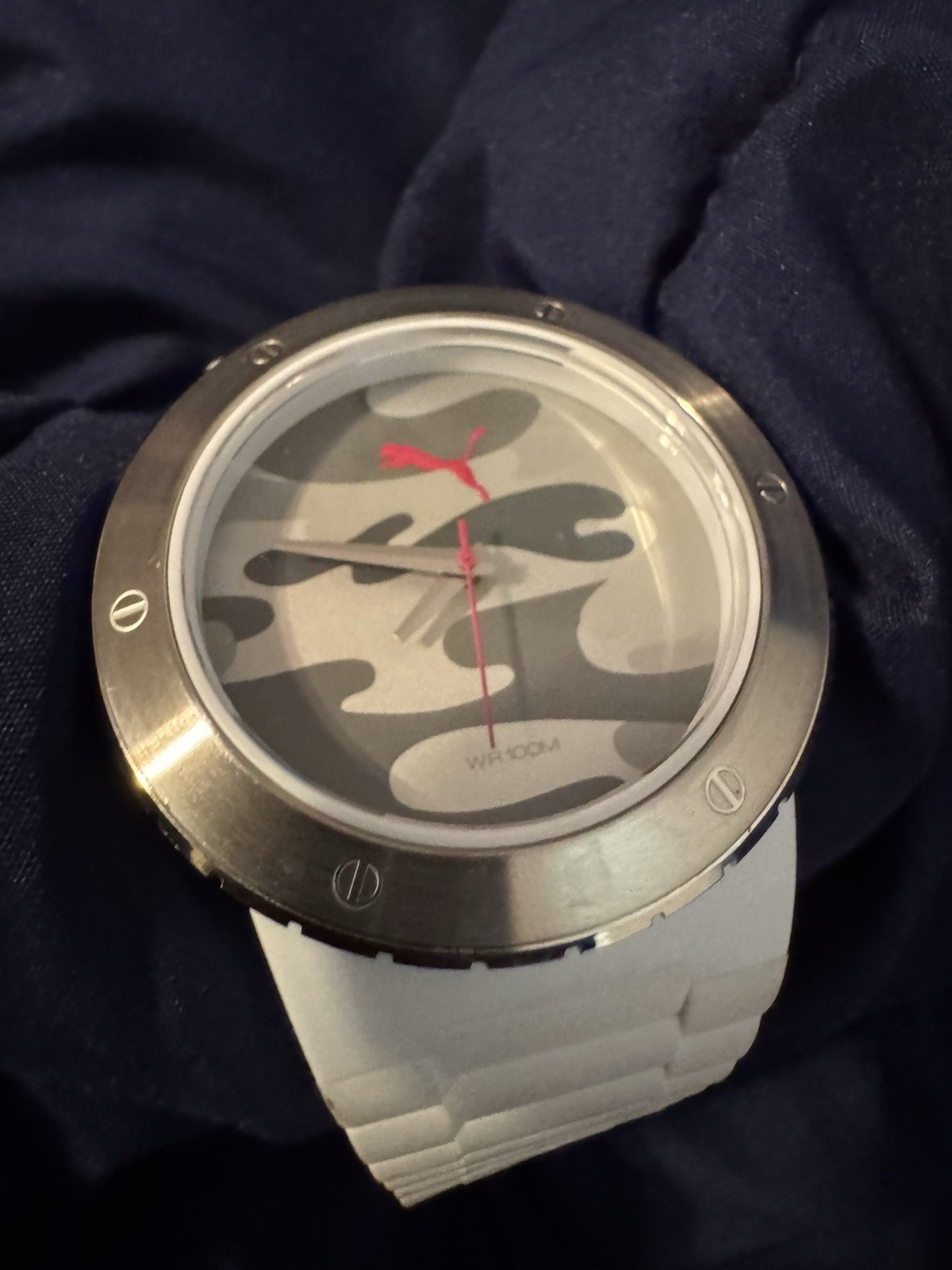 PUMA Analog Quartz Wristwatch Camouflage Dial White Silicone Strap 10 ATM
