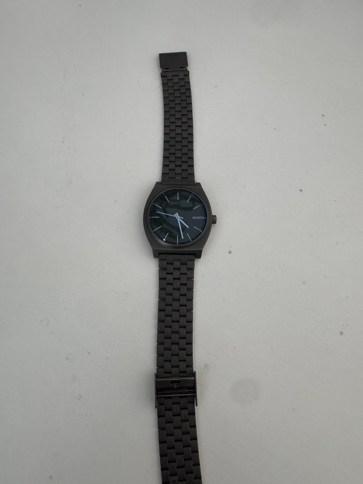 Nixon Minimal Watch, The Time Teller, Blue Face White Dial, Grey Stainless Steel